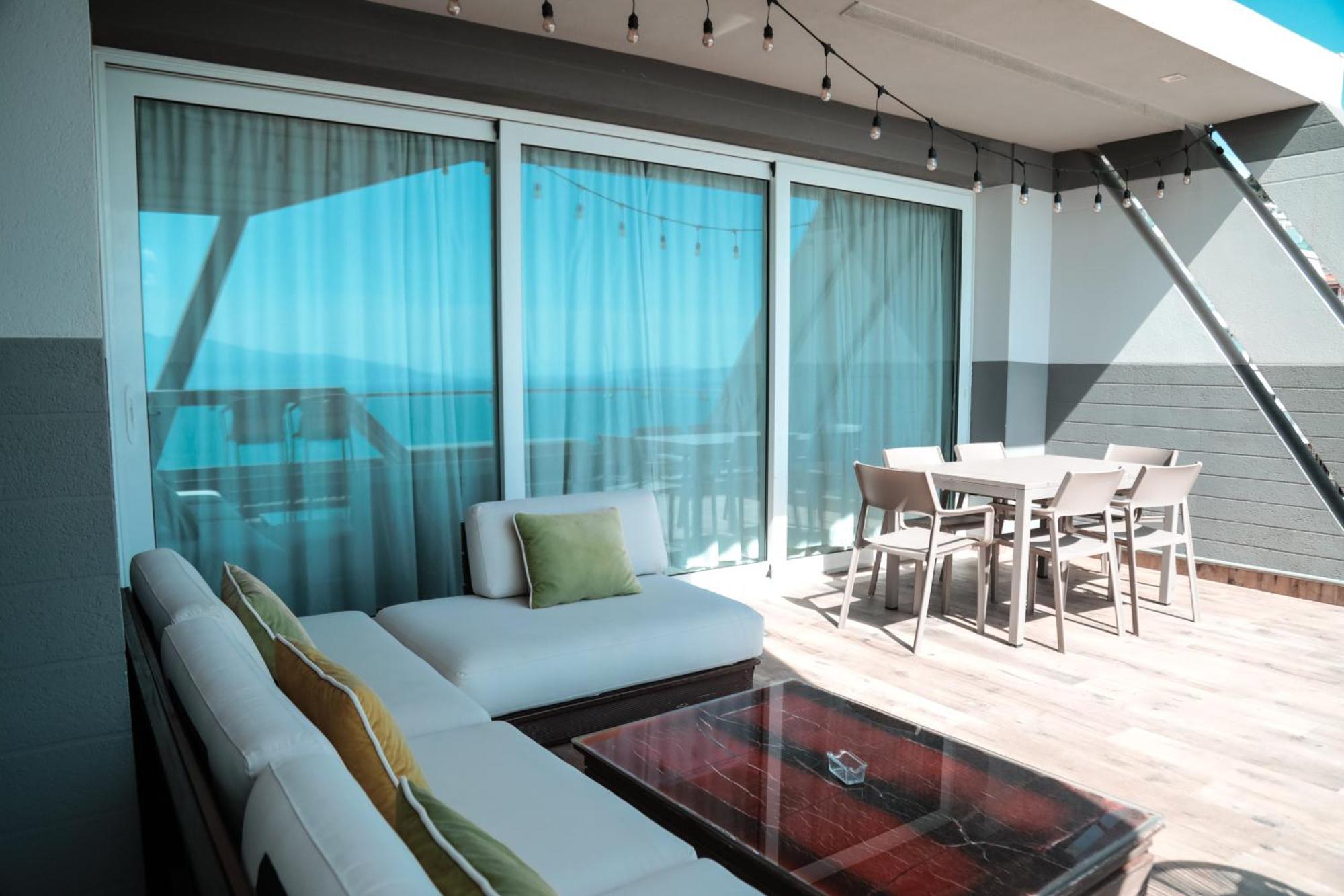 Limani Deluxe 3 *